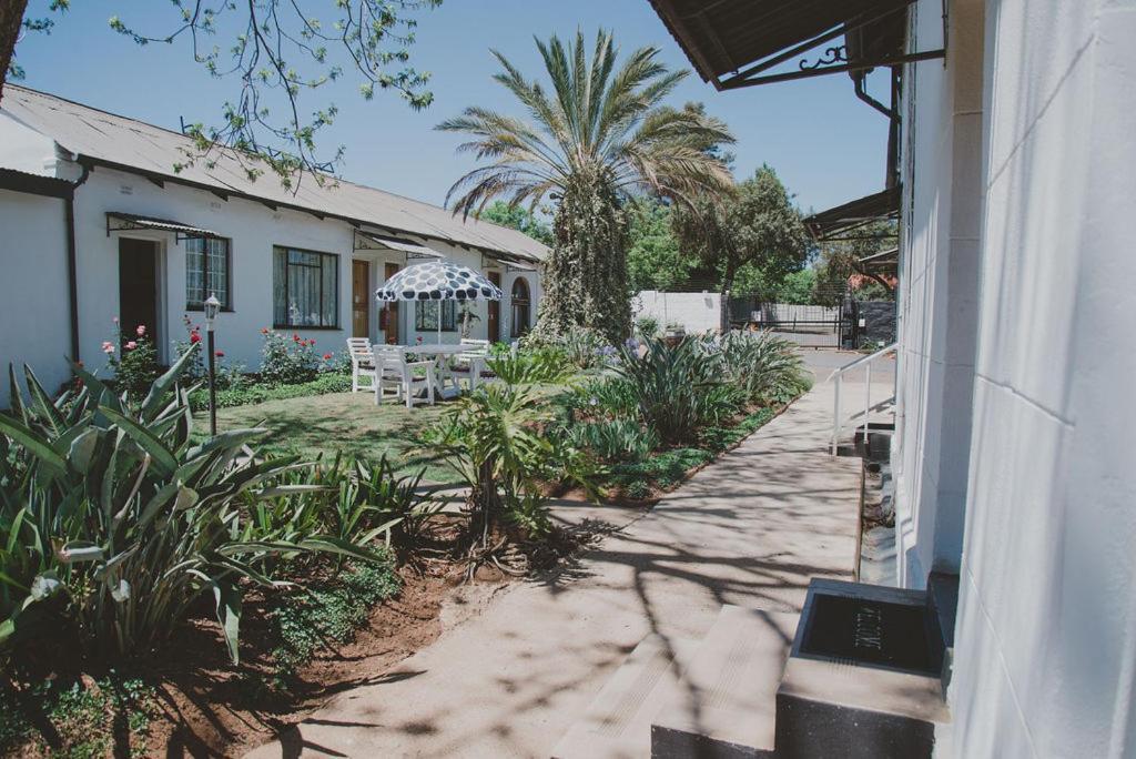 Lydenburg Manor Guest House エクステリア 写真
